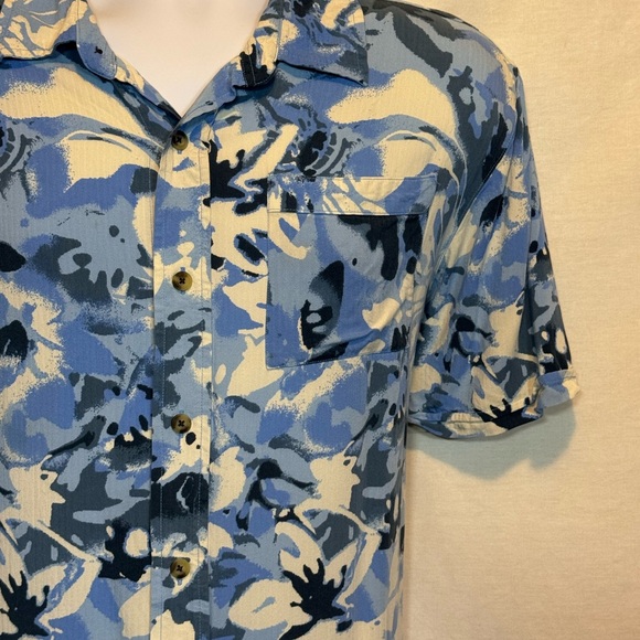 A-75 Men’s Magellan‎ Outdoors Blue Tropical Floral Button Down Shirt Size L - Picture 4 of 16